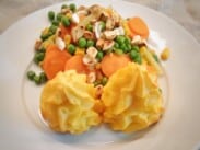 herzoginnen-Kartoffeln mit Gemüse