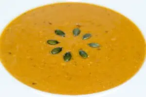 kräftige Kürbissuppe mit Butternut