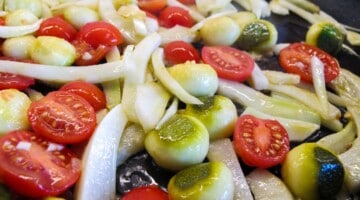 Fenchelgemüse mit Zucchini und Kirschtomaten