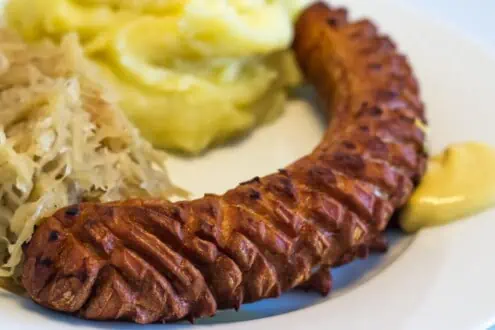 Bratwurst mit Schweinebratenritz