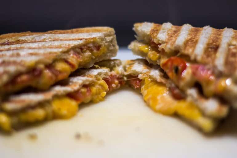 einfacher Panini Käsetoast - herdsport.de einfacher Panini Käsetoast - herdsport.de