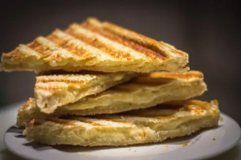 einfacher Panini-Käsetoast